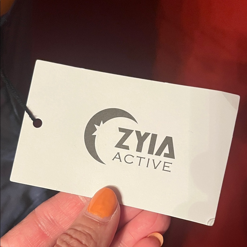 New ZYIA Active sheer crop top - Picture 2 of 14